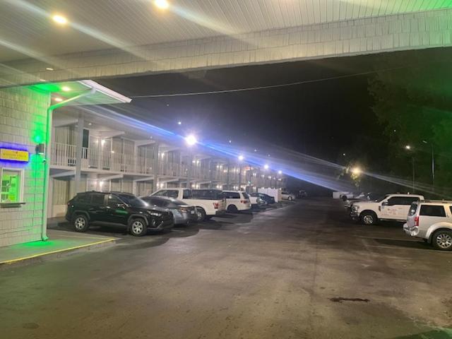 Hotel Super 8 By Wyndham Kingsland I-95 Naval Base Area Esterno foto