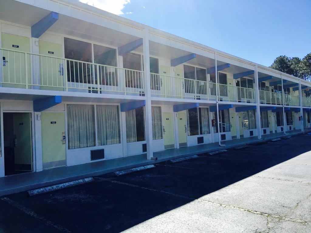 Hotel Super 8 By Wyndham Kingsland I-95 Naval Base Area Esterno foto